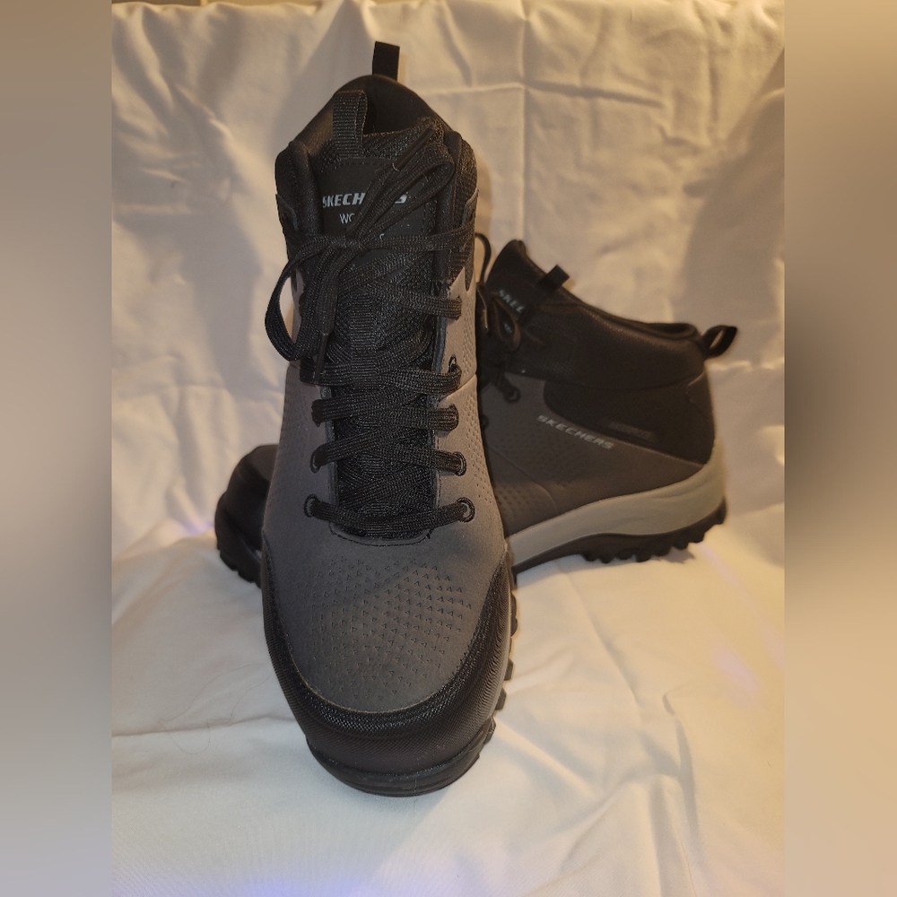 Men's Sketchers Work Relment with Composite Toe size 12 US